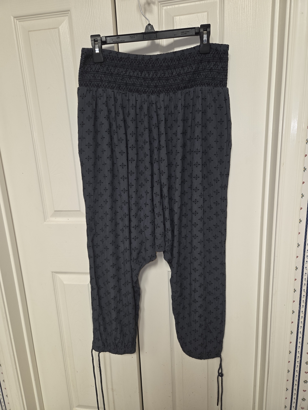 Anthropologie Hei Hei Smocked Waist Black Cropped Harem Pants